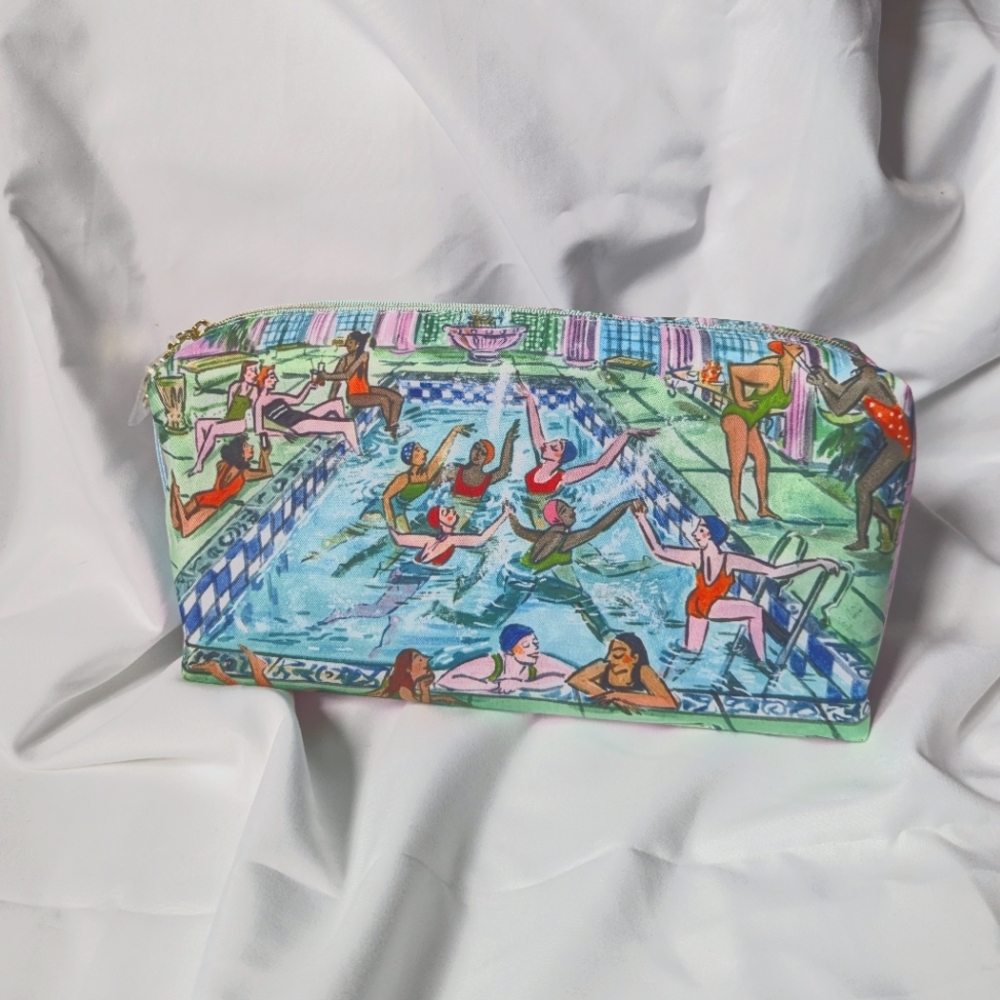 Este Lauder cosmetic travel bag